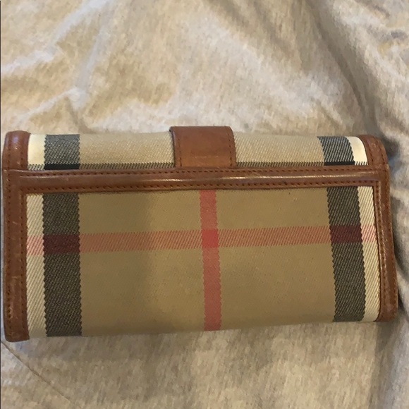 Burberry Wallet - Picture 2 of 3